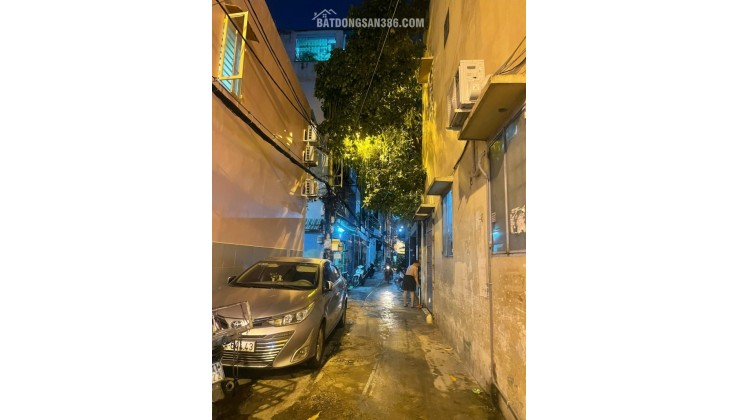 BÁN NHÀ PHÚ NHUẬN HXH 60M2 4 TẦNG BTCT NGANG 4,5M NỜ HẬU 5PN HẺM THÔNG PHAN ĐÌNH PHÙNG  GẤP BÁN 9.6 TỶ.